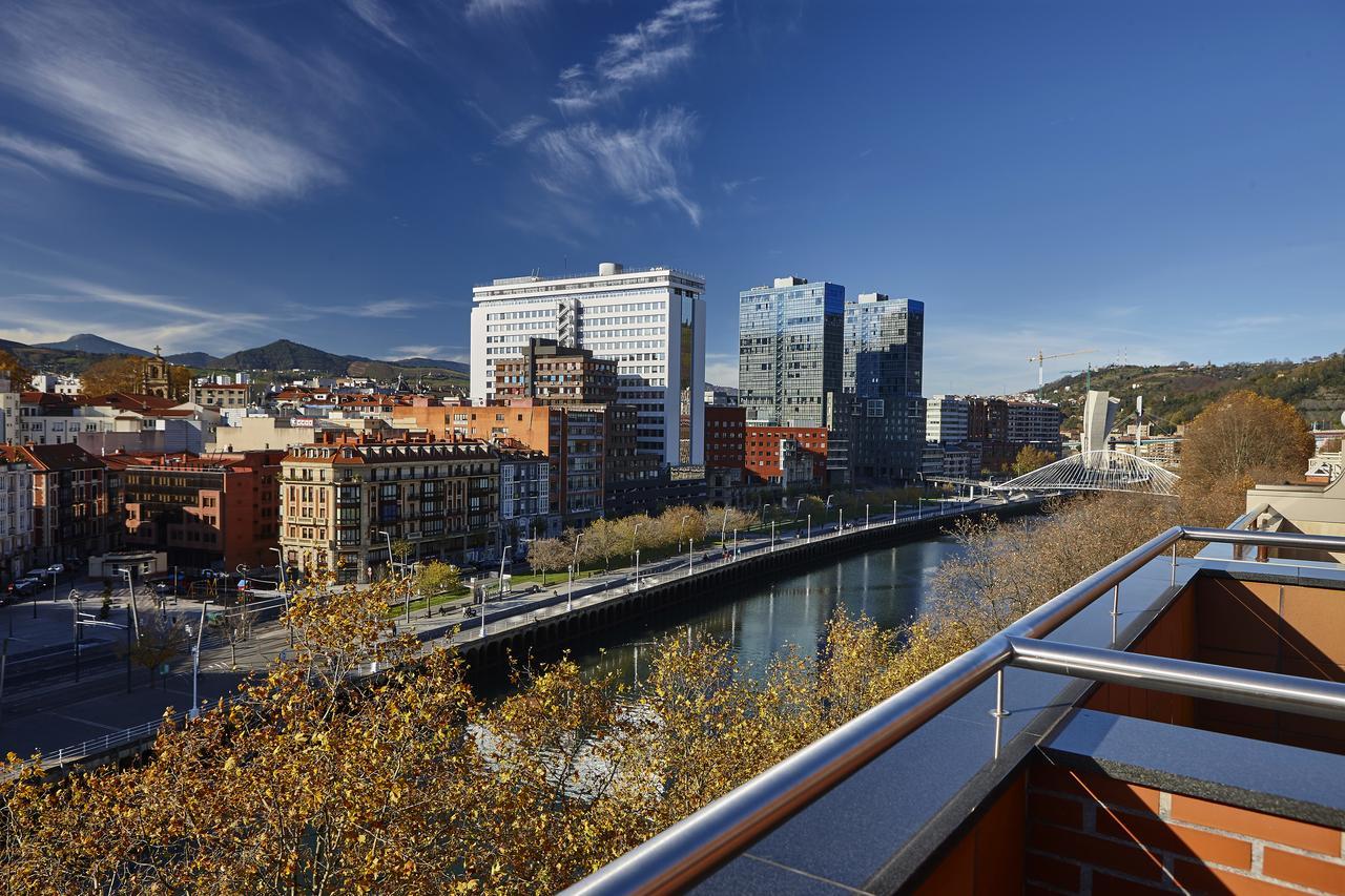 Hotel Bilbao Plaza Exterior foto